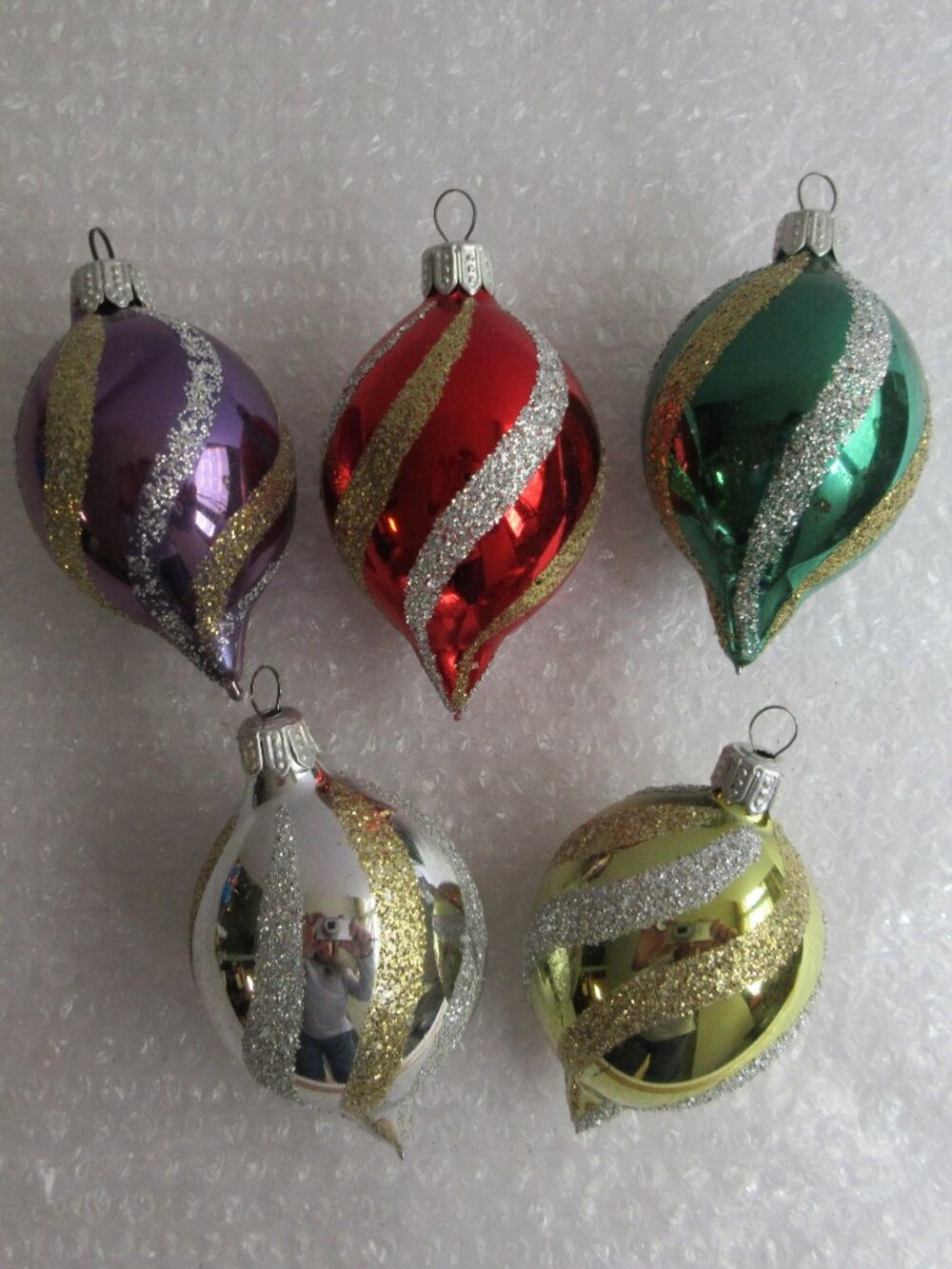 5 Commodore Glass Teardrop Glitter Christmas Classics Ornaments 3.5" Multicolor